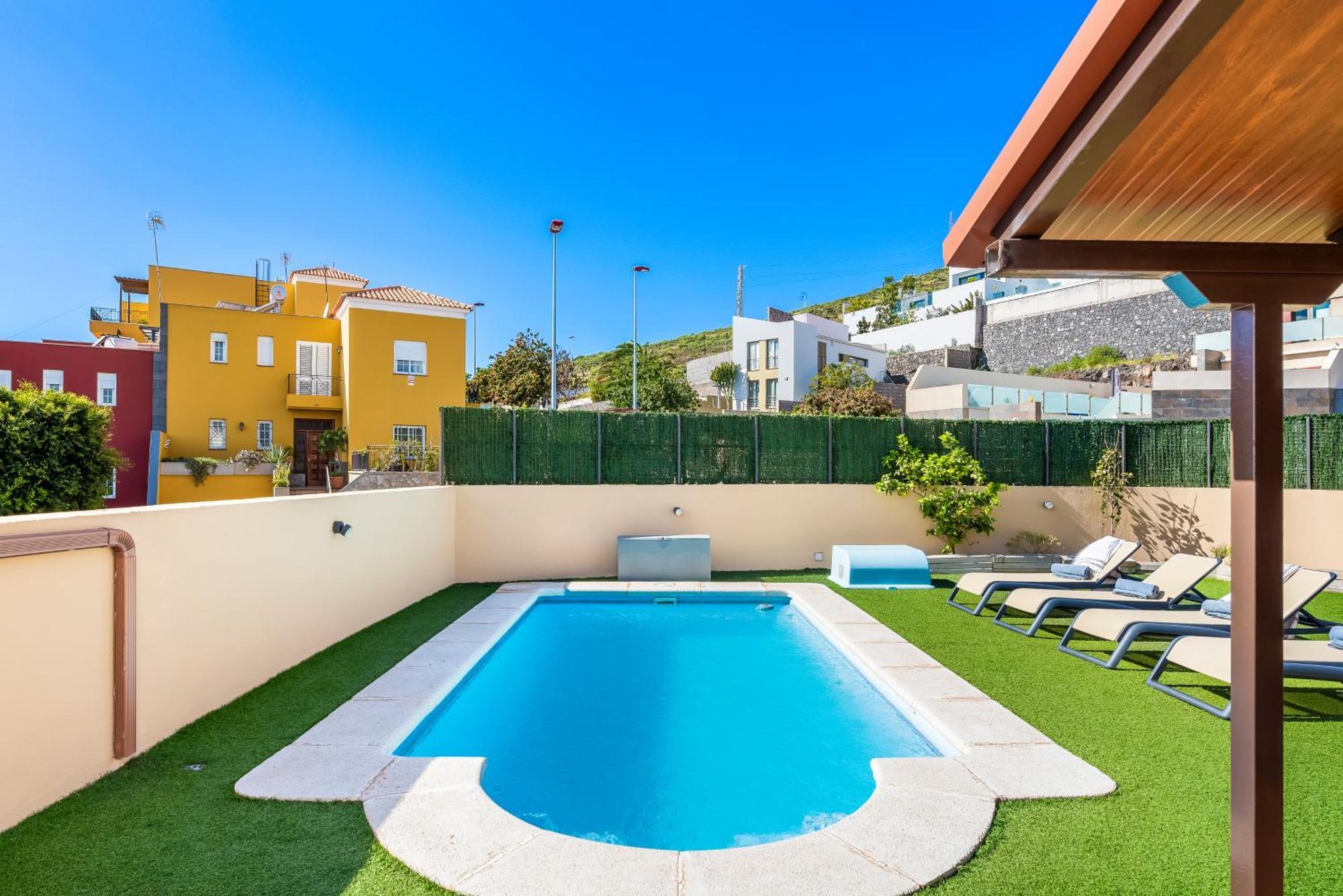 Villa Trueno Refugio De Lujo Con Piscina Climatizada Y Vistas Candelaria Exterior photo